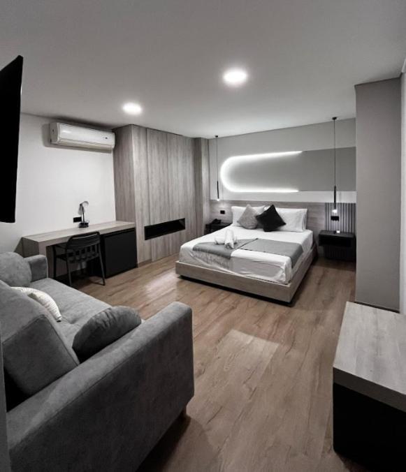 Hotel Time Oclock 4*